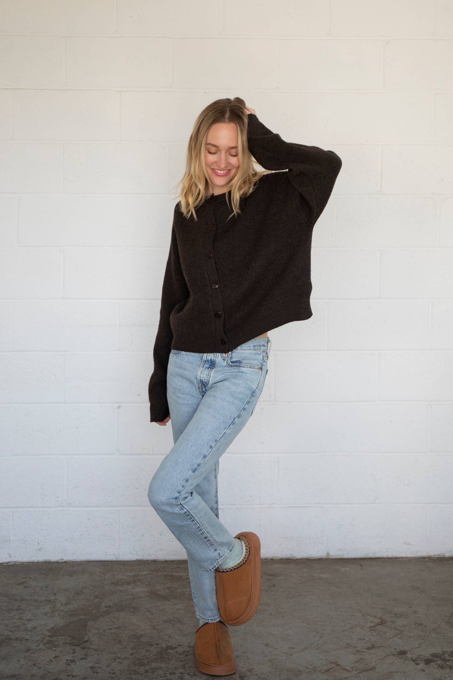 Alyssa Cardigan: Chocolate / M