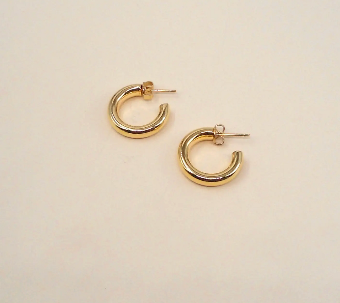 Jessica Hoops