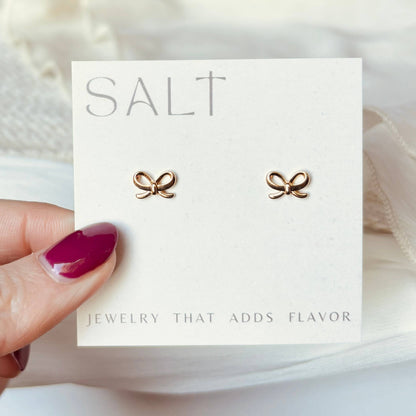 BOW STUDS