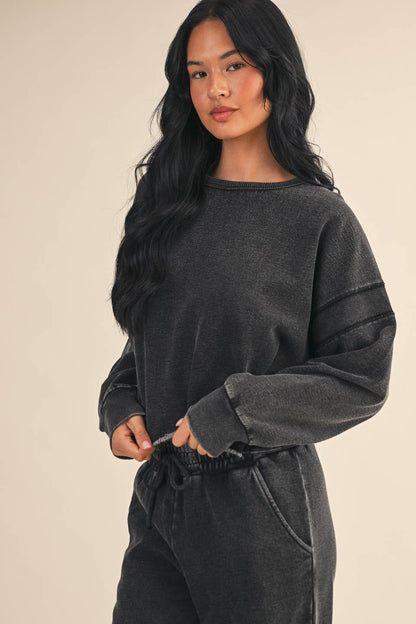 Denim Wash Cutout Back Layering Fleece-Lined Sweatshirt: Charcoal Denim / L