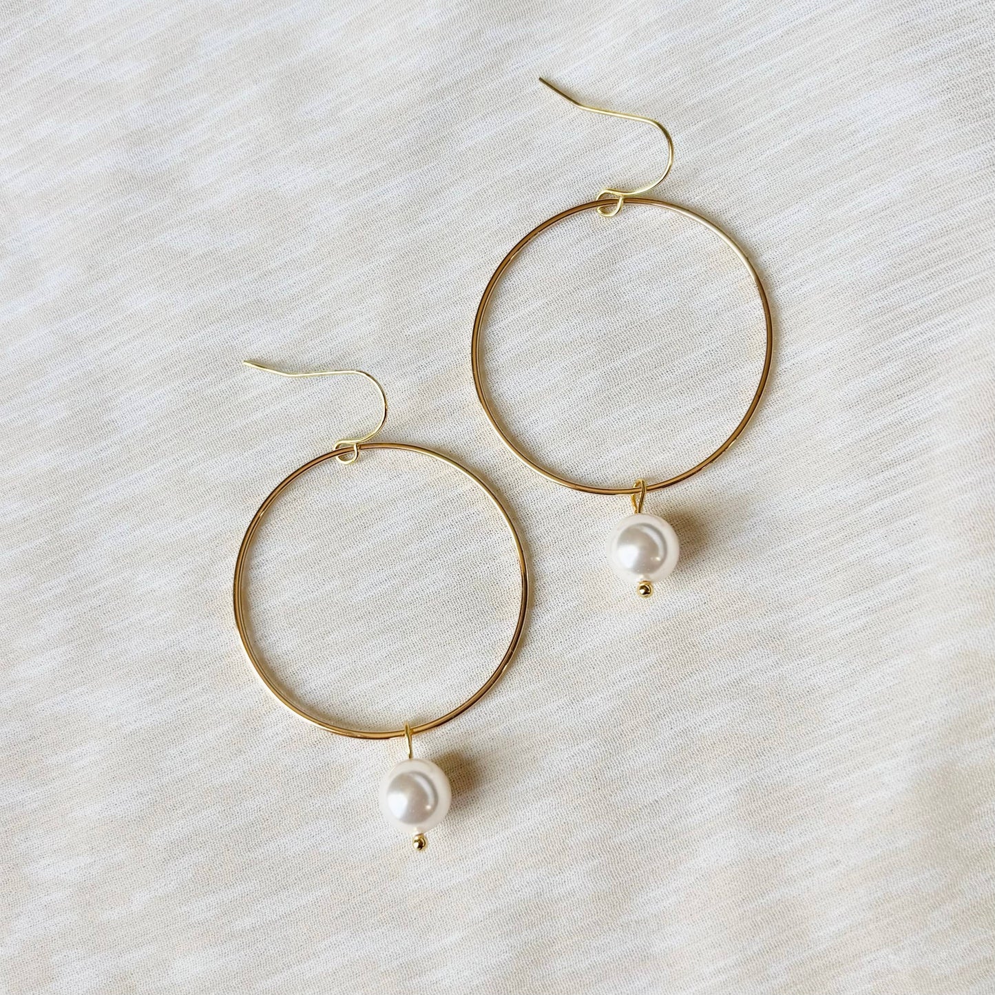 Bare Pearl Hoops