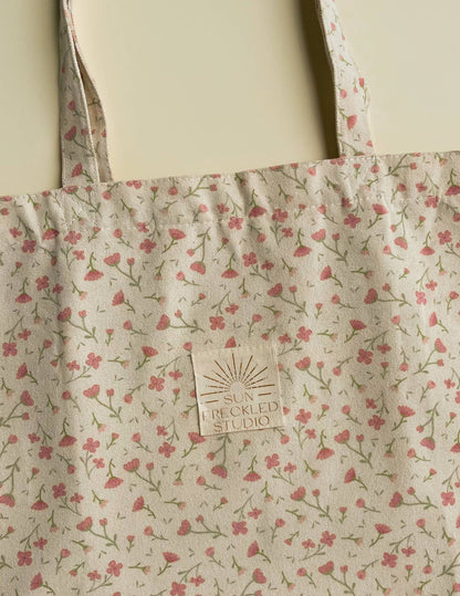In Bloom Tote Bag: Regular