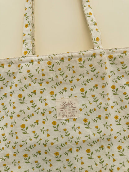Buttercup Tote Bag: Regular