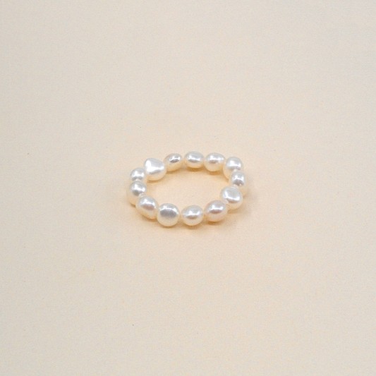 Aria Pearl Ring: S/M