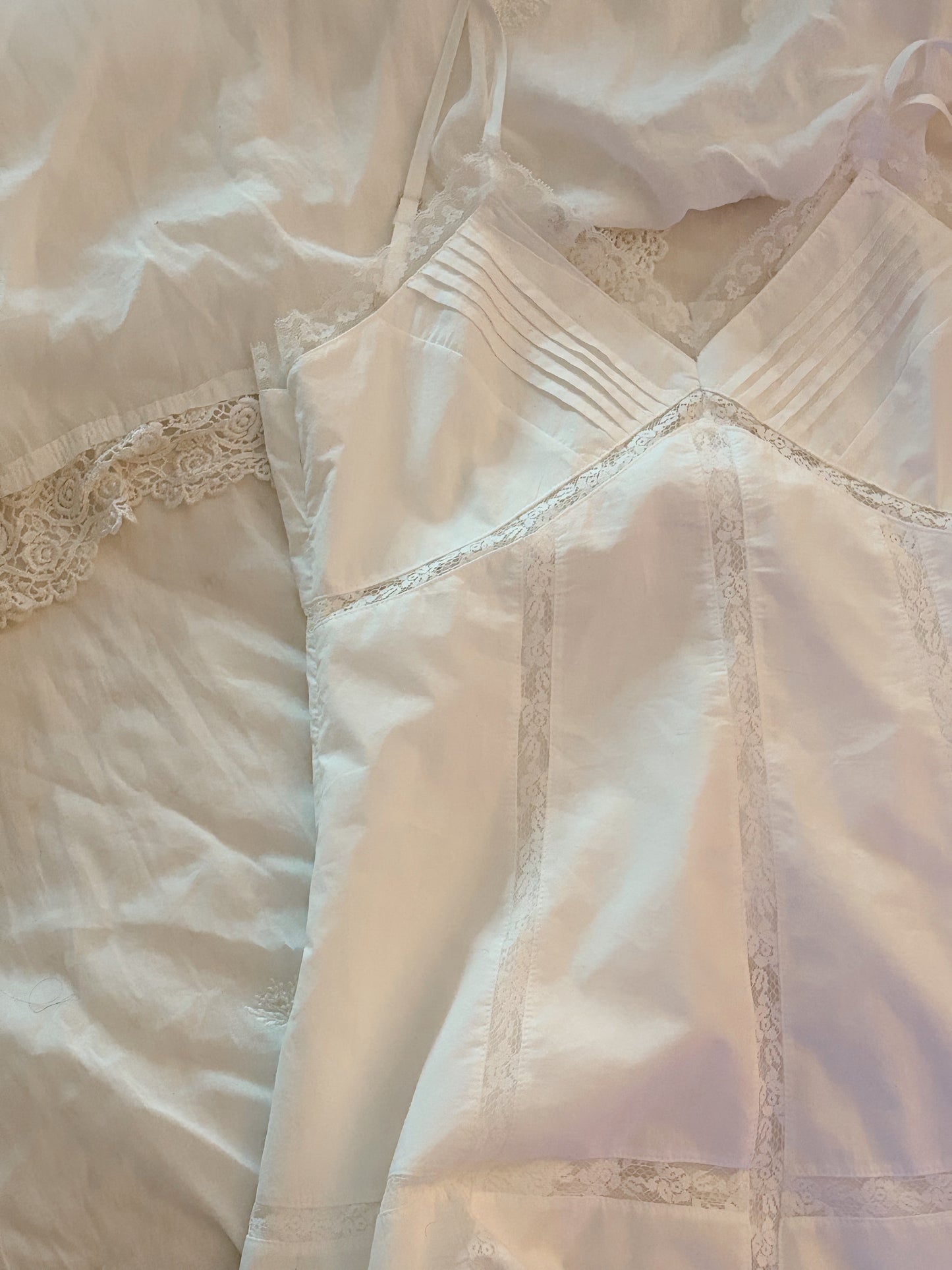 Lakeside Lily Lace Dress