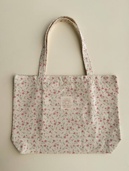 In Bloom Tote Bag: Regular