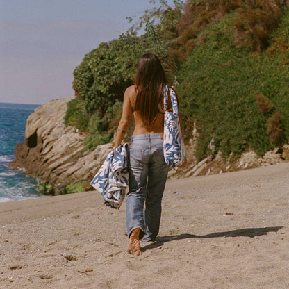 Tideflower Tote-(PREORDER)
