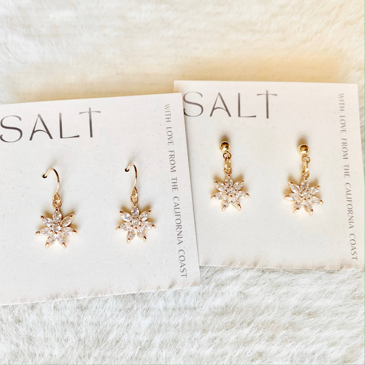 CRYSTAL FLOWER EARRINGS | gold | diamond flower earrings: 18K GOLD HOOK