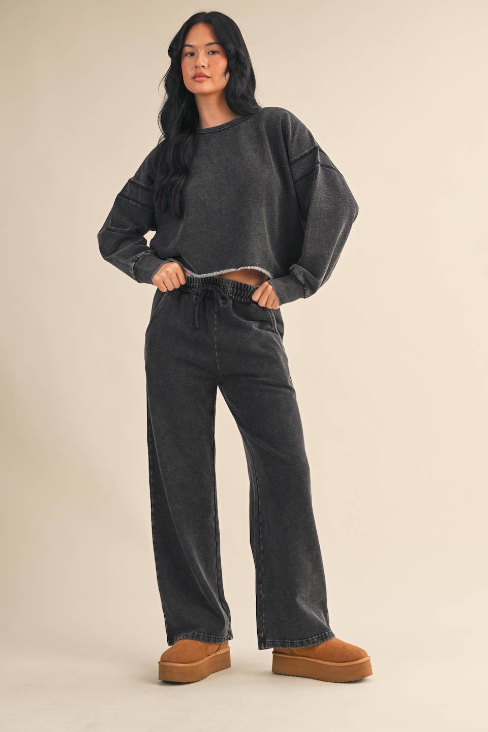 Denim Wash Cutout Back Layering Fleece-Lined Sweatshirt: Charcoal Denim / L